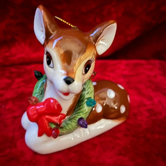 Mr Christmas Vtg Ceramic Reindeer with Light Up Wreath - Picture 1 of 6